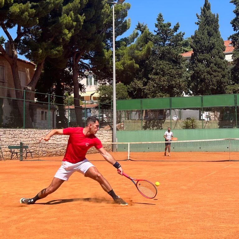 Bruno igra tenis u Splitu